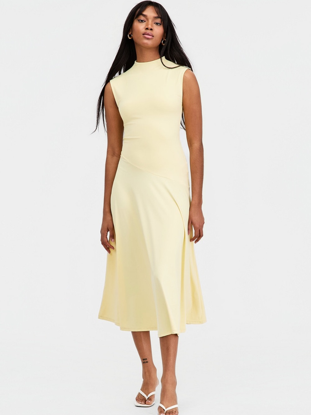 Bar III Sleeveless Lemon Froth Midi Dress